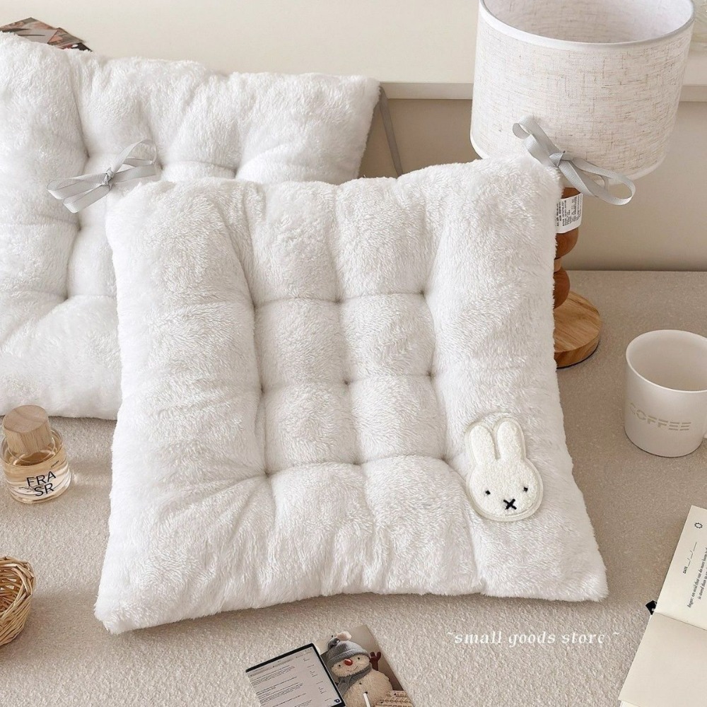 Miffy Tavşan Kalınlaşmış Koltu - Desk Setup Ergonomic incelemesi ve fiyatı
